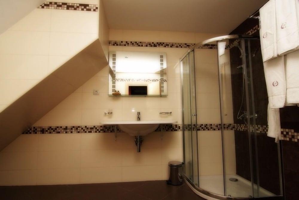 St. George Hotel Sofia Bagian luar foto