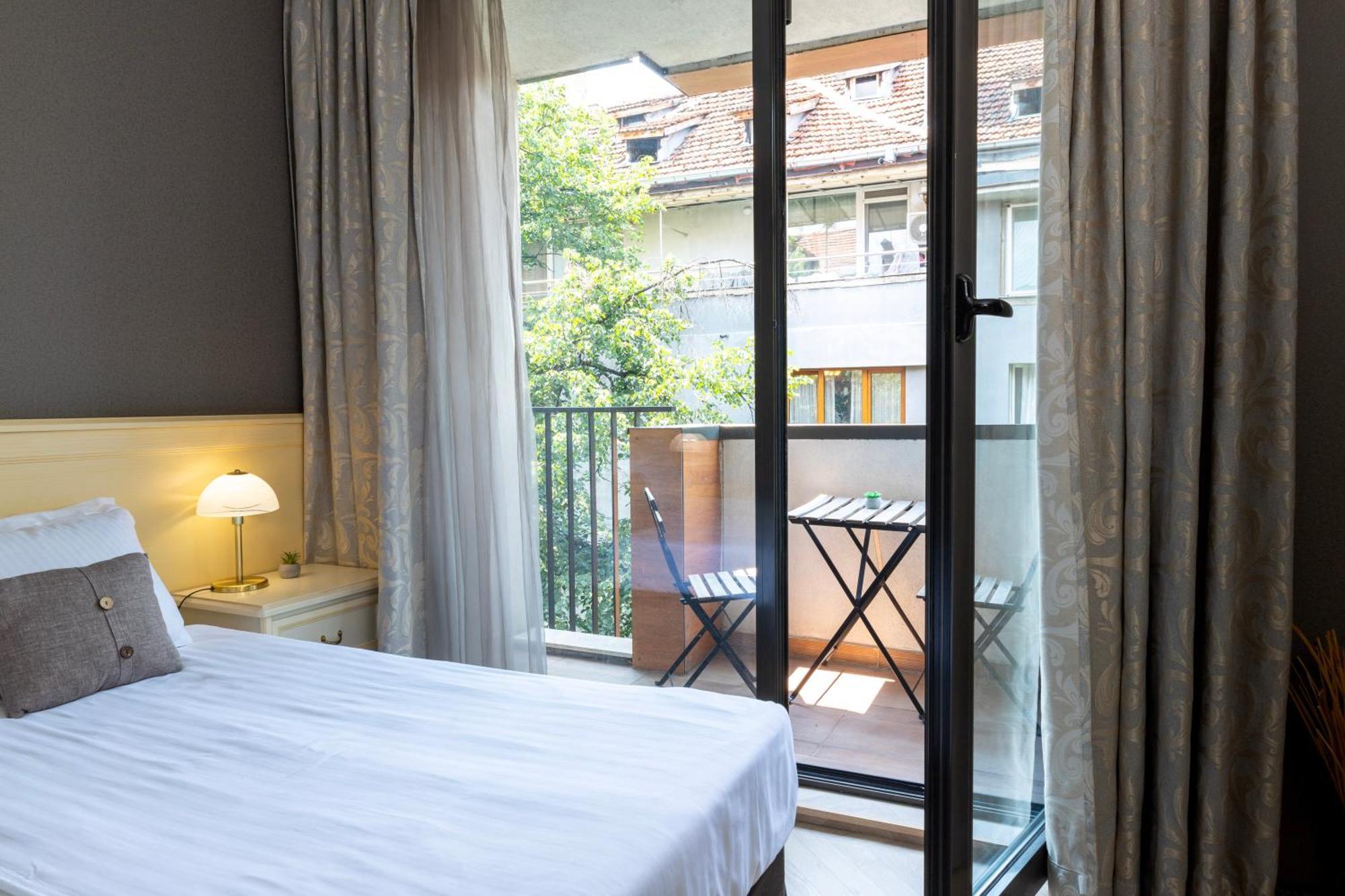 St. George Hotel Sofia Bagian luar foto
